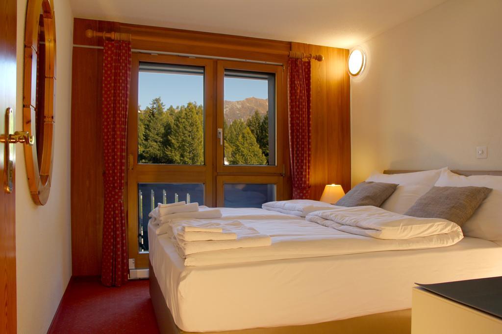 Aparthotel Ambassador Bellwald Habitación foto